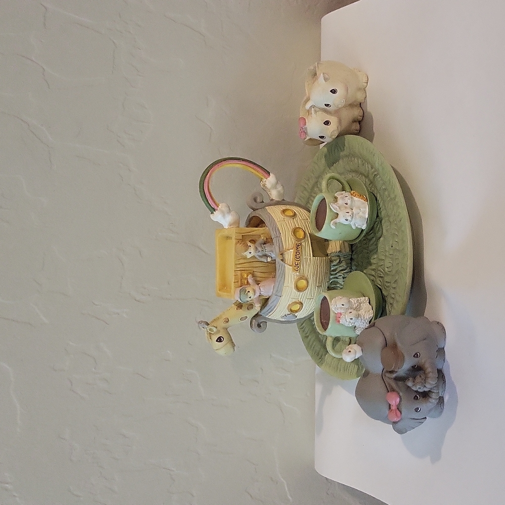 Precious Moments by Enesco Noah's Ark 1996 9 Piece Miniature Set 270121